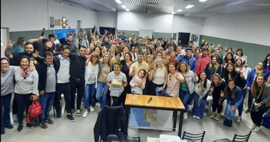 Reunioacuten en General Pico en defensa de la educacioacuten puacuteblica