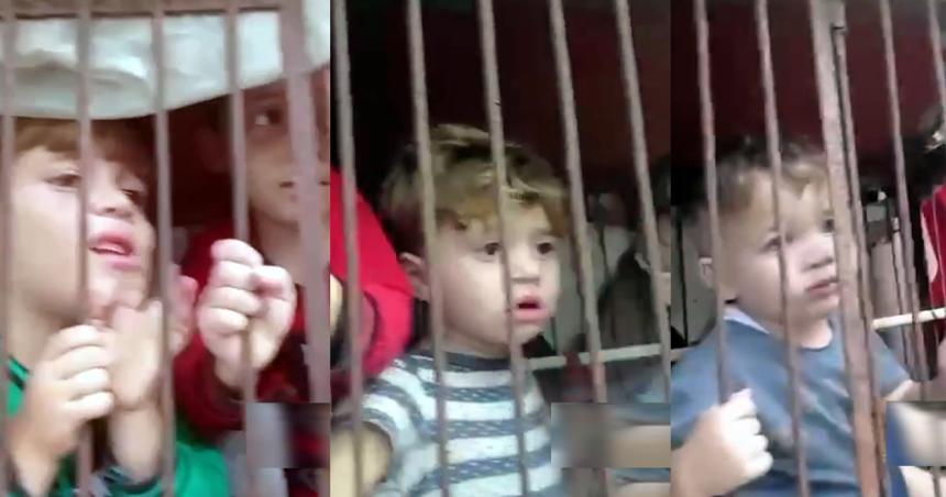 El brutal video de Hamas con nintildeos enjaulados