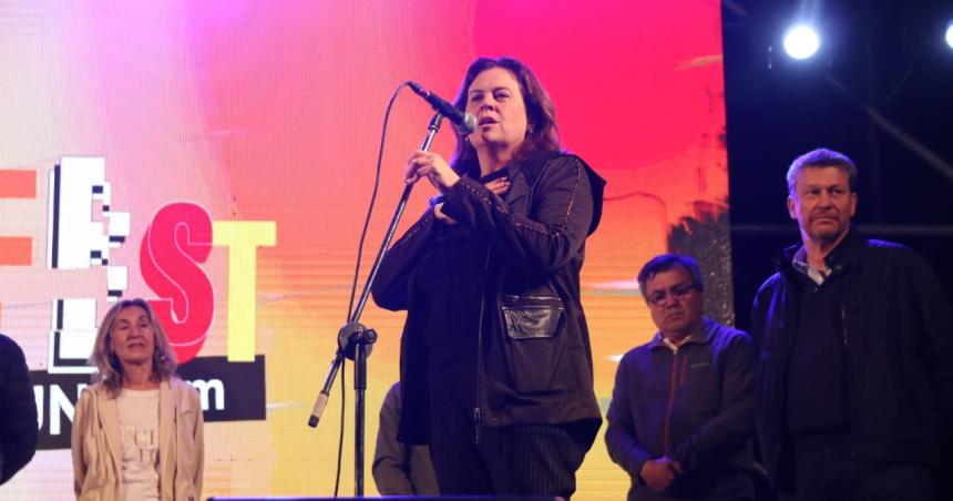 Fuerte respaldo a la educacioacuten puacuteblica en los festejos de la UNLPam 