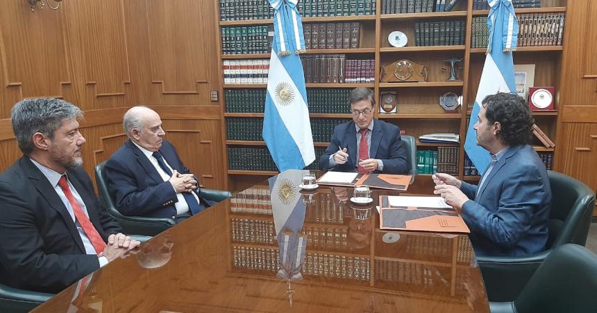 Acuerdo del STJ con Econoacutemicas y Juriacutedicas