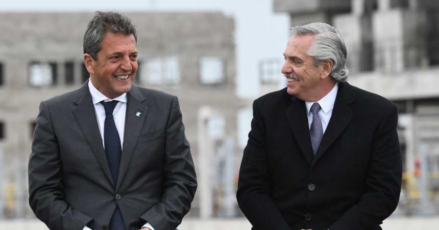 Enojo de Sergio Massa por la denuncia de Fernaacutendez a Milei