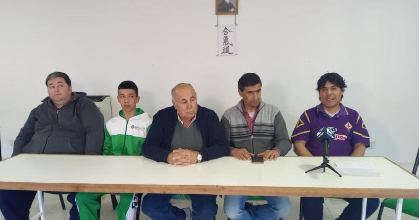 Diez peleas en un viernes de accioacuten en el Club Argentino