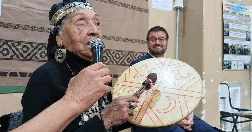 debate sobre el Diacutea del Respeto a la Diversidad Cultural