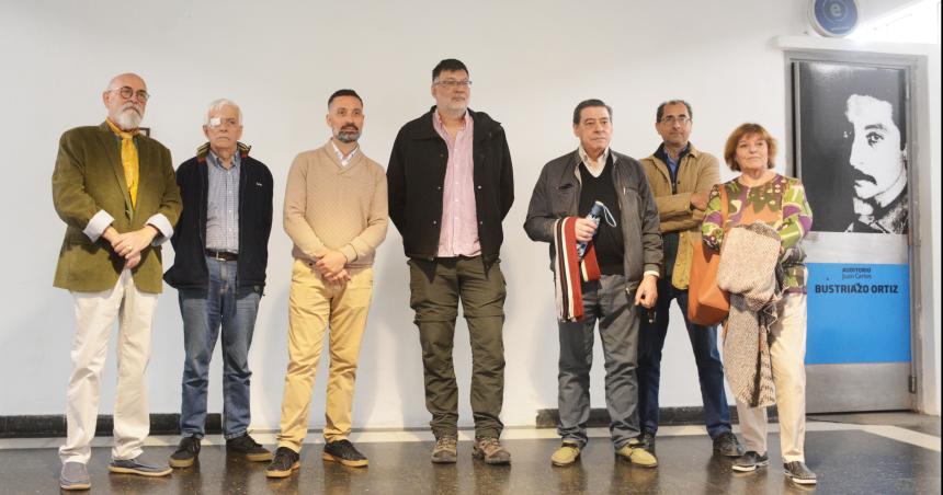 Trasladaraacuten restos de Bustriazo a panteoacuten histoacuterico