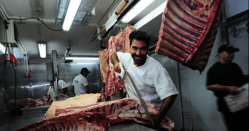 El asado de tira a 10 mil pesos en Neuqueacuten- iquestes por la barrera sanitaria