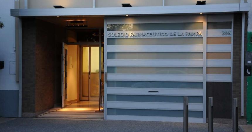 Farmacias advierten por faltante de medicamentos