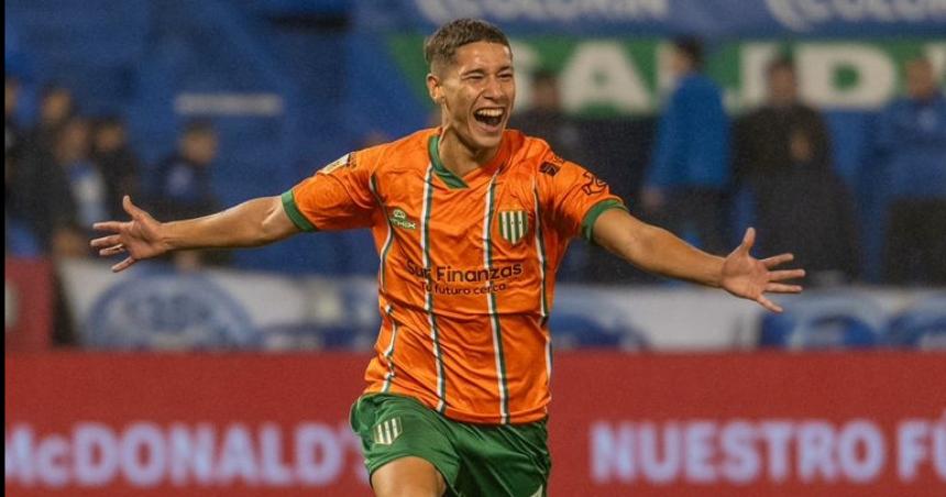 Banfield vencioacute a Veacutelez y se aleja