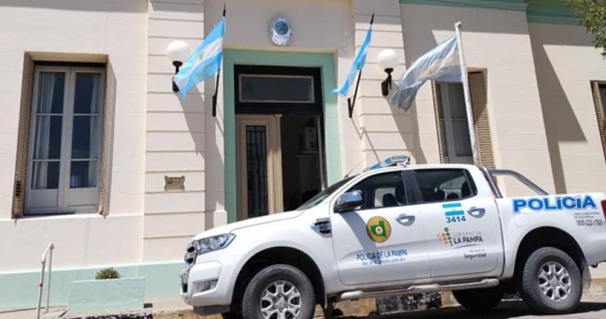 Descubrieron a un ladroacuten en su casa y casi lo linchan