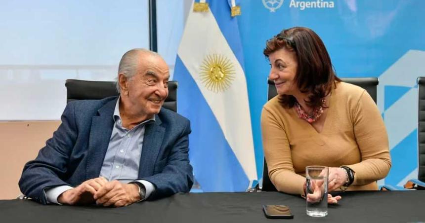 Comercio acordoacute una suba salarial trimestral del 47-en-porciento-- coacutemo seraacute el nuevo sueldo baacutesico