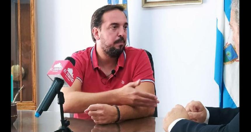 Di Naacutepoli- No me imagino a un radical acompantildeando a Milei