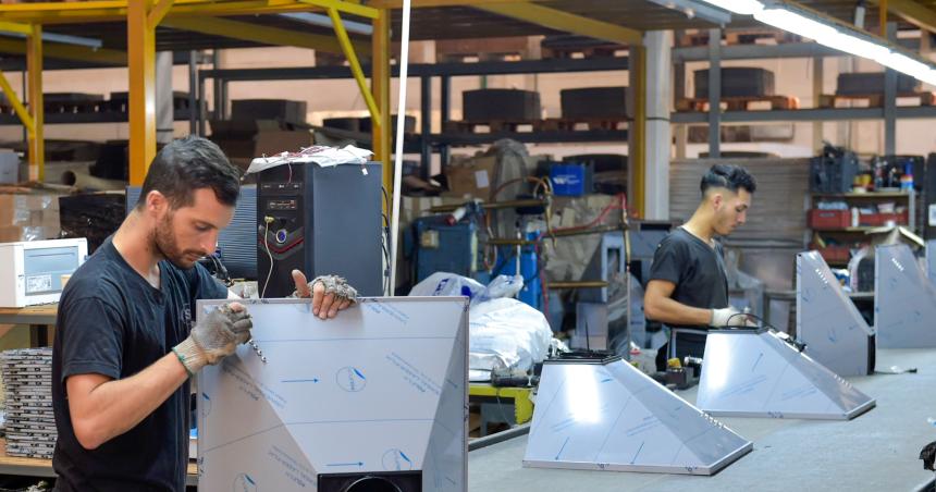 La industria pyme cayoacute 64-en-porciento- anual en septiembre