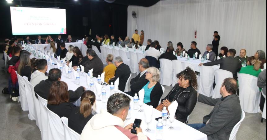 Representantes de iglesias protestantes y evangeacutelicas se reunieron con autoridades de Pico