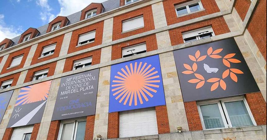 Con foco en los 40 antildeos de democracia comienza el Festival de Cine de Mar del Plata