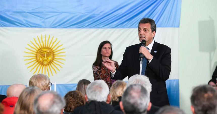 Buscan una solucioacuten para las personas jubiladas viacutectimas de las AFJP