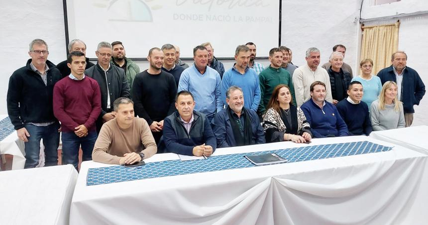 Gestioacuten y balotaje-  coacutenclave de intendentes de la oposicioacuten