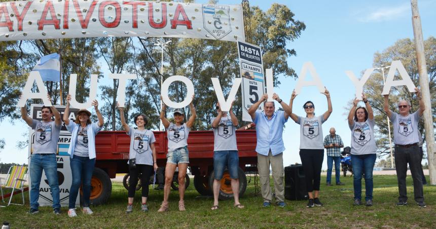 Pidieron por la Autoviacutea 5 en otra manifestacioacuten