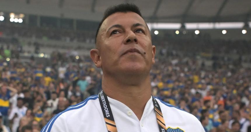 Jorge Almiroacuten presentoacute su renuncia como entrenador de Boca