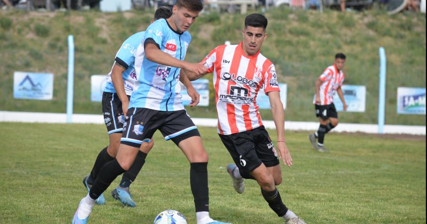 Campos resistioacute y sacoacute un empate ante Costa