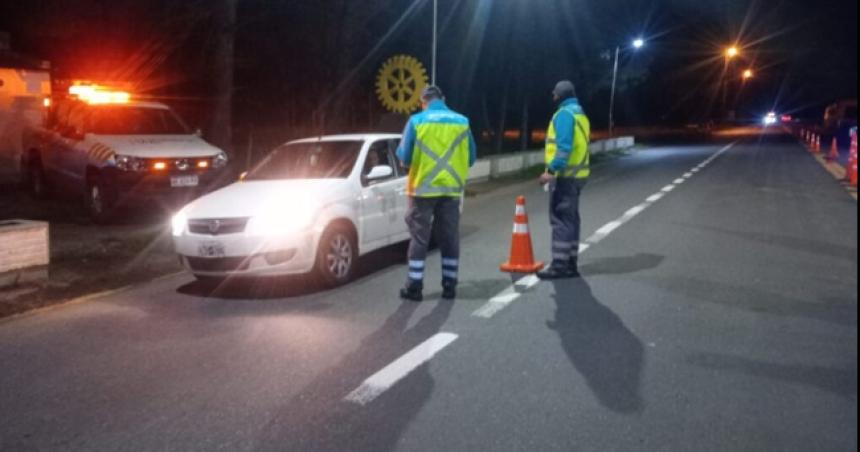 Tres vehiacuteculos retenidos por alcoholemia positiva de sus conductores