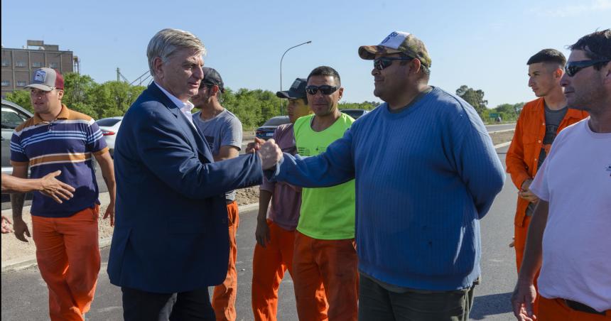 Ziliotto recorrioacute obras en Pico