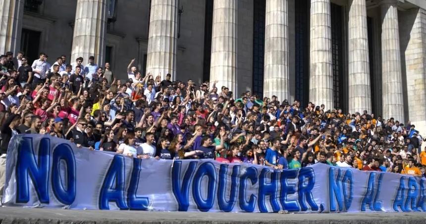 No al voucher- la Federacioacuten Universitaria se movilizoacute en rechazo a una propuesta de Milei