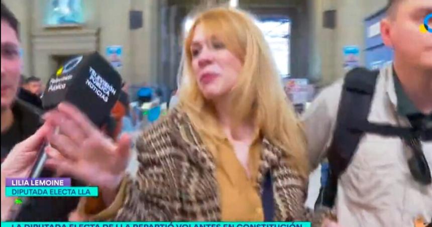Vamos a privatizar los medios puacuteblicos procuraacute ser buena trabajadora