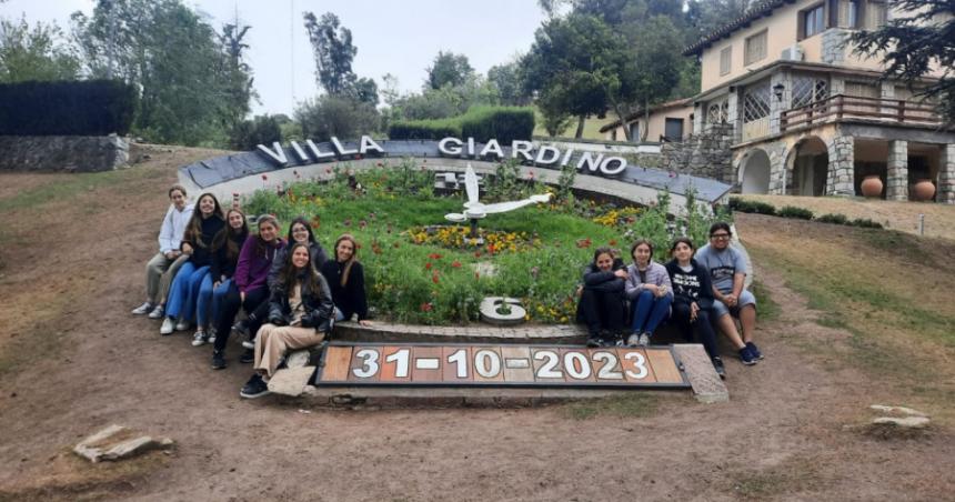 Destacan participacioacuten de estudiantes en olimpiacuteadas nacionales