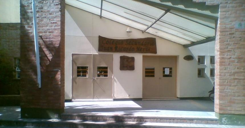 Ausentismo- estudiantes tuvieron una reunioacuten con la directora de nivel secundario