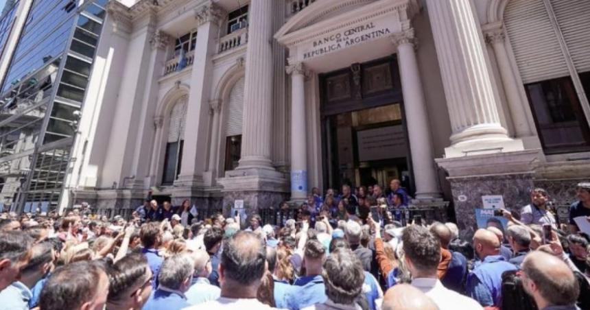 Los grandes desafiacuteos del proacuteximo gobierno- cepo cambiario pobreza planes sociales y algo maacutes