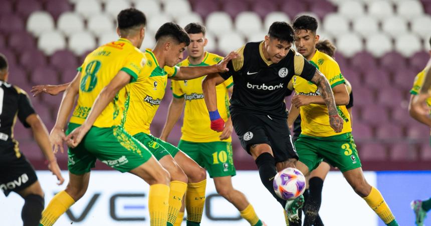 Defensa y Justicia se metioacute en la final