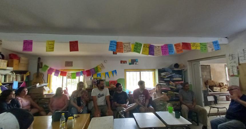 Sobreviviente de La Noche de los Laacutepices en el Desayunador de Germinal