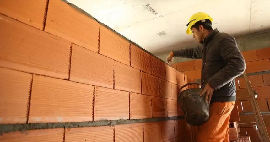 La vivienda- cuaacutel es la propuesta de Javier Milei y queacute pasaraacute con el ProCreAr