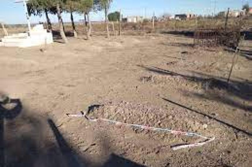 El Equipo Argentino de Antropologiacutea Forense vendraacute a La Adela a buscar cuerpos NN