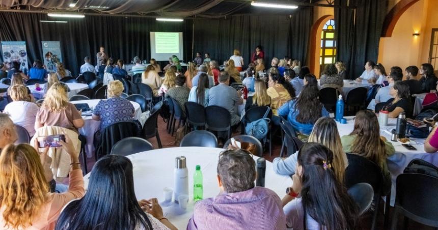 Un debate sobre la educacioacuten en contextos de privacioacuten de libertad