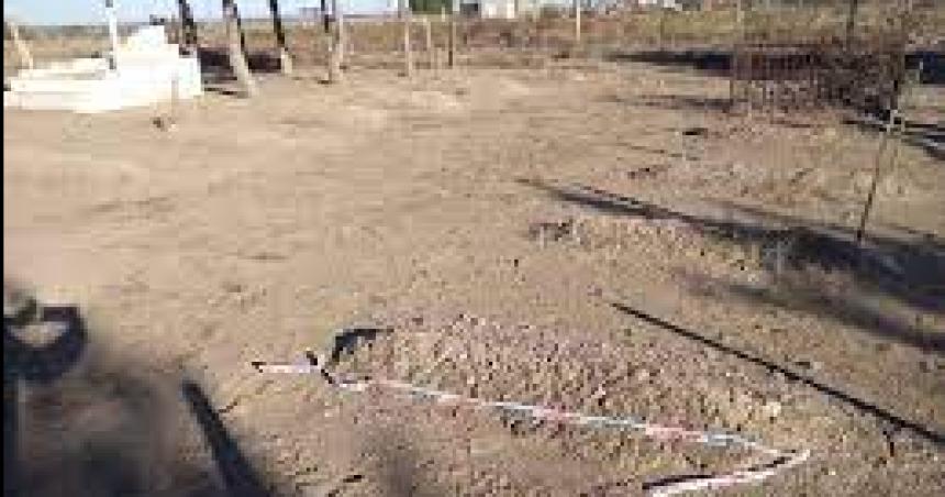 El Equipo Argentino de Antropologiacutea Forense vendraacute a La Adela a buscar cuerpos NN
