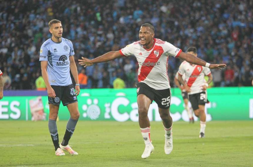 Sobre la hora River le ganoacute a Belgrano de Coacuterdoba y clasificoacute a las semifinales