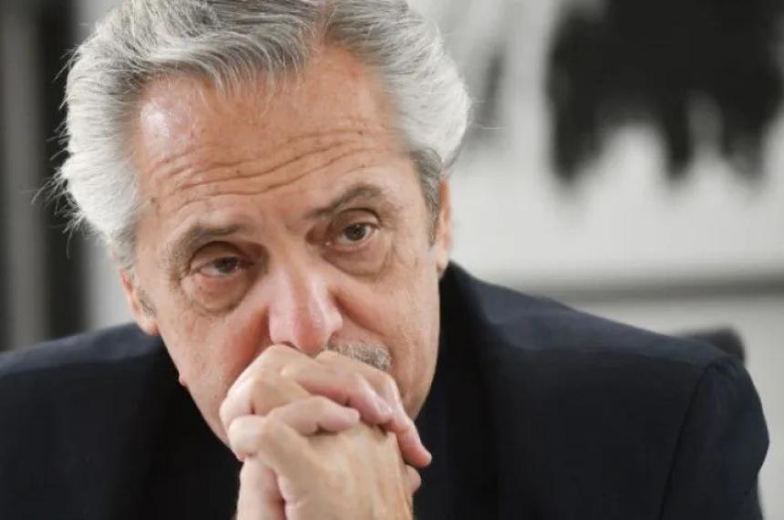 Alberto Fernaacutendez acepta anticipadamente renuncias de varios funcionarios