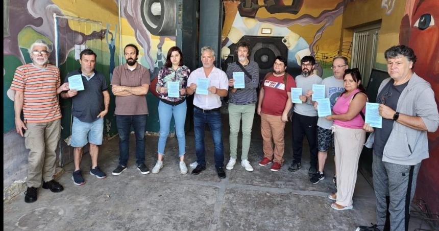 Asamblea y protesta en Radio Municipal por periodistas precarizados