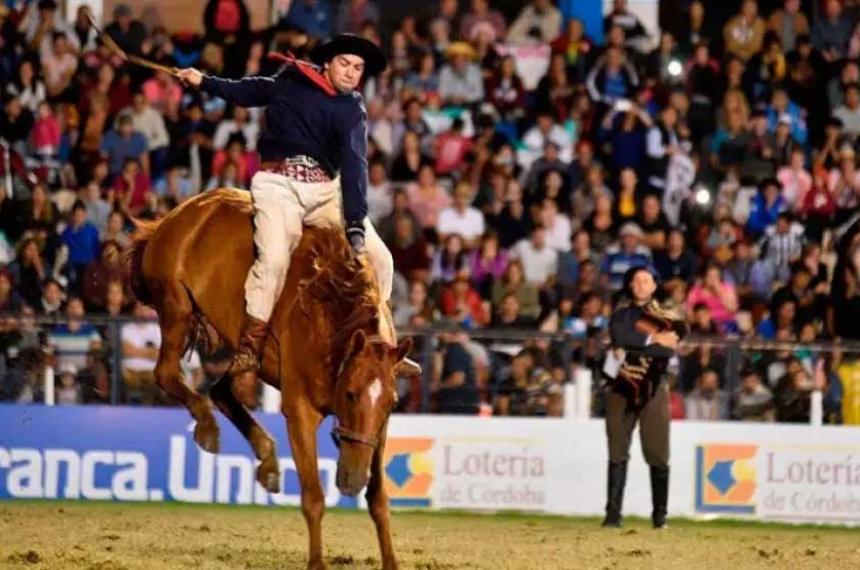Festival Nacional de Doma y Folklore- maacutes de 25000 entradas vendidas