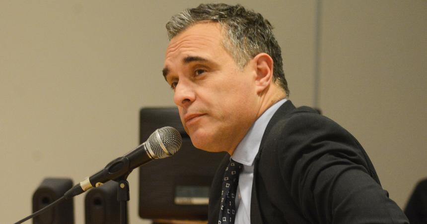 Va preso por golpear y amenazar a su pareja