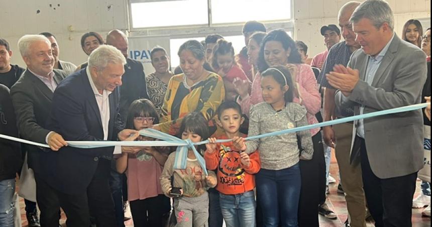 Familias de Quemuacute Quemuacute recibieron sus viviendas del plan Casa Propia