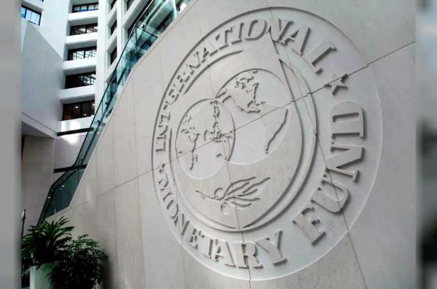 El FMI reclama a Milei un plan de estabilizacioacuten fuerte y creiacuteble
