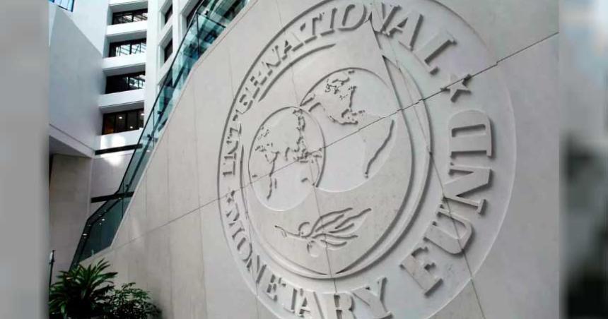 El FMI reclama a Milei un plan de estabilizacioacuten fuerte y creiacuteble