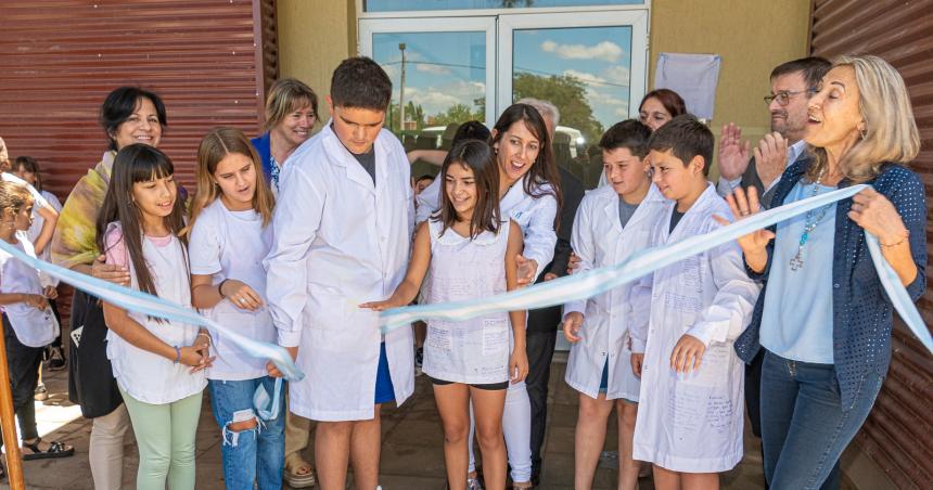 Inauguraron en Dorila el saloacuten de usos muacuteltiples