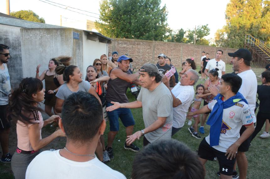 Incidentes tras la primera final del fuacutetbol femenino