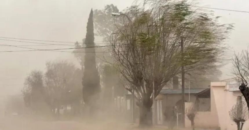 Alerta por vientos y tormentas