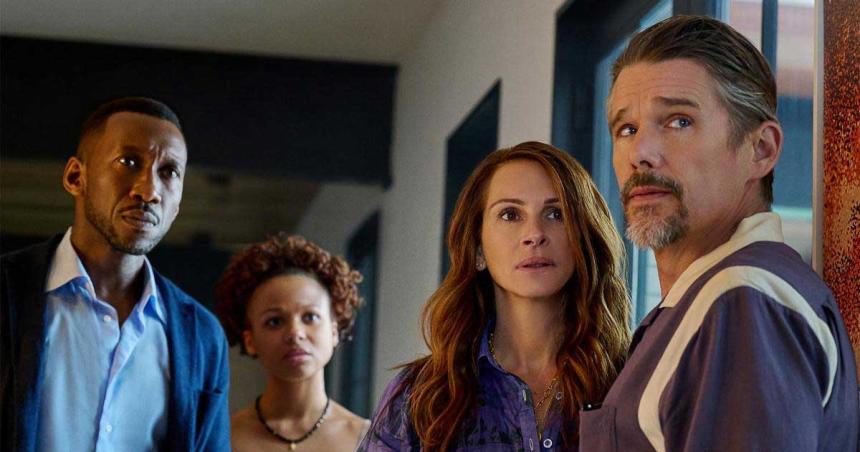 Llegoacute el thriller deDejar el mundo atraacutes con Julia Roberts y Mahershala Ali