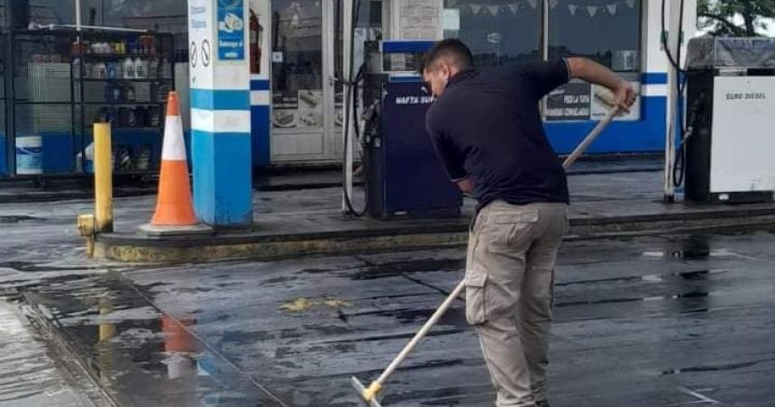 Reabrioacute la estacioacuten de servicio municipal en Anguil