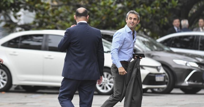 Menem dijo que rechazaraacuten la coparticipacioacuten del impuesto al cheque que piden los gobernadores