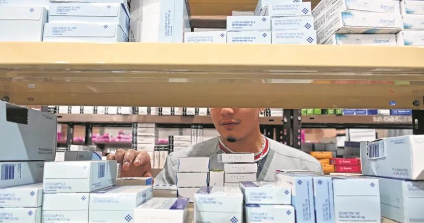 Ya hay farmacias que empiezan a atender por reintegro en planes al 100-en-porciento- de PAMI